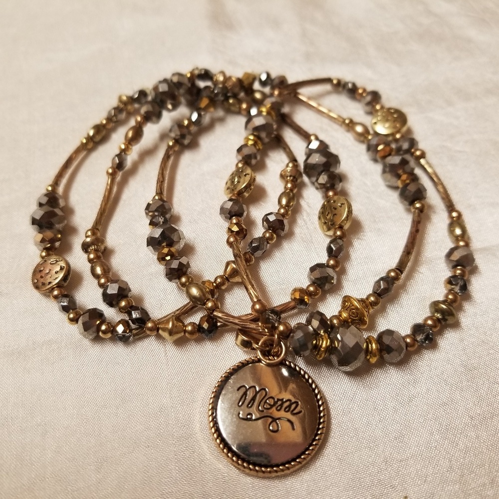 Handmade stretch bracelets - Picture 2 of 4